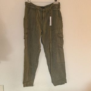 NWT olive cargo pants